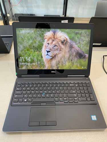 Laptop cũ Dell Precision 5520